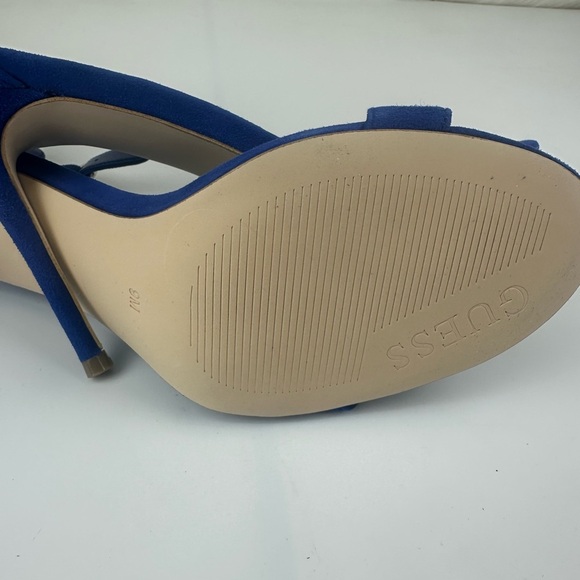 GUESS Women’s 9M Suede Blue Ankle Strap Kitten Heels Slingbacks Open Toe - Picture 4 of 8